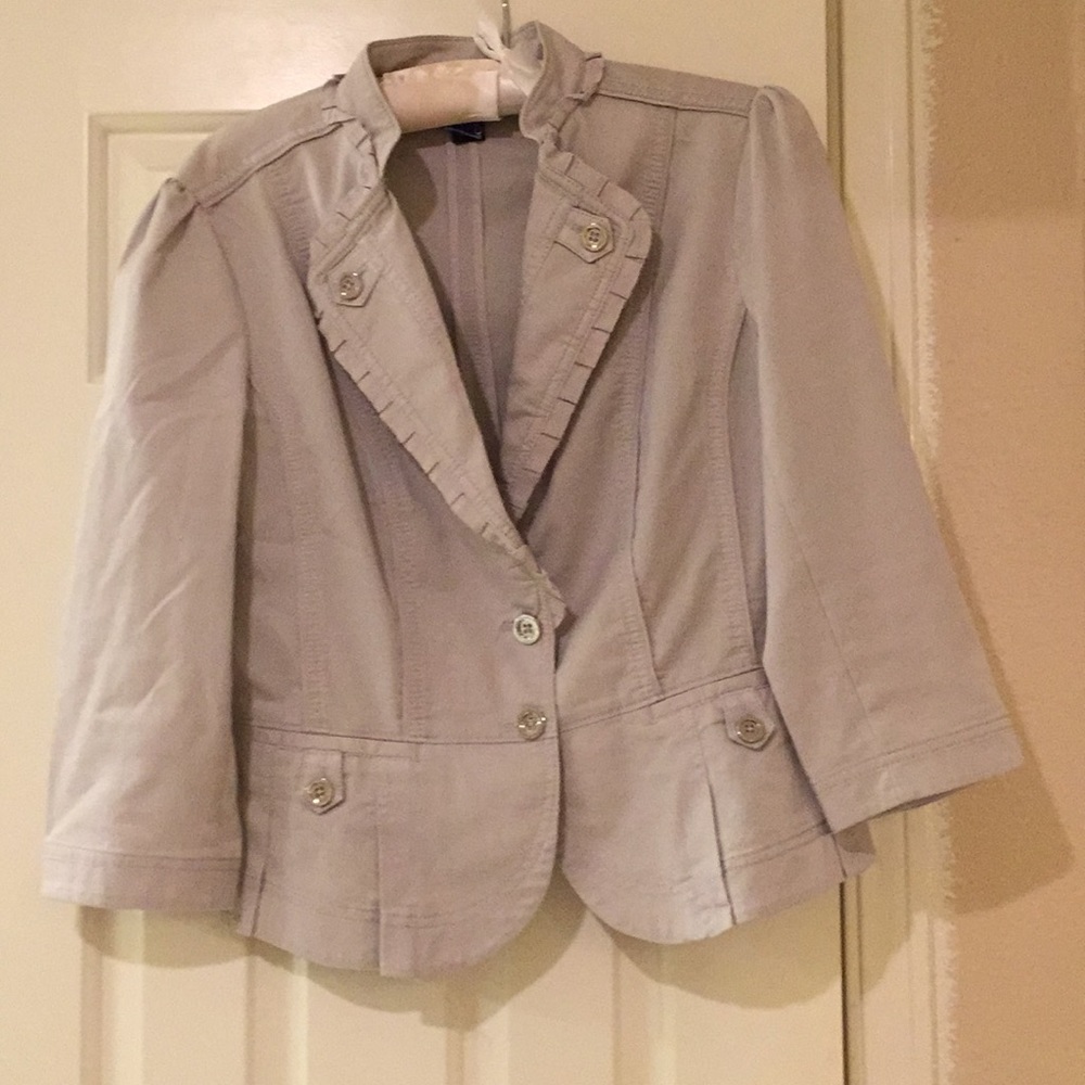 Jacket - Picture 2 of 3